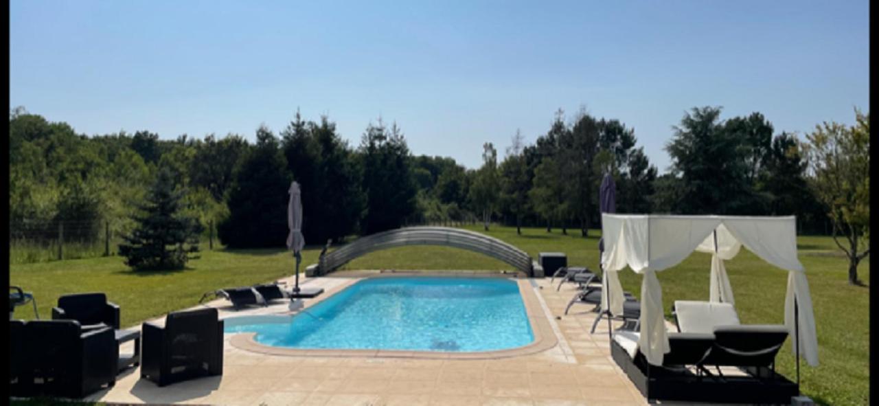 Suite Romantique Clere-les-Pins Exterior foto